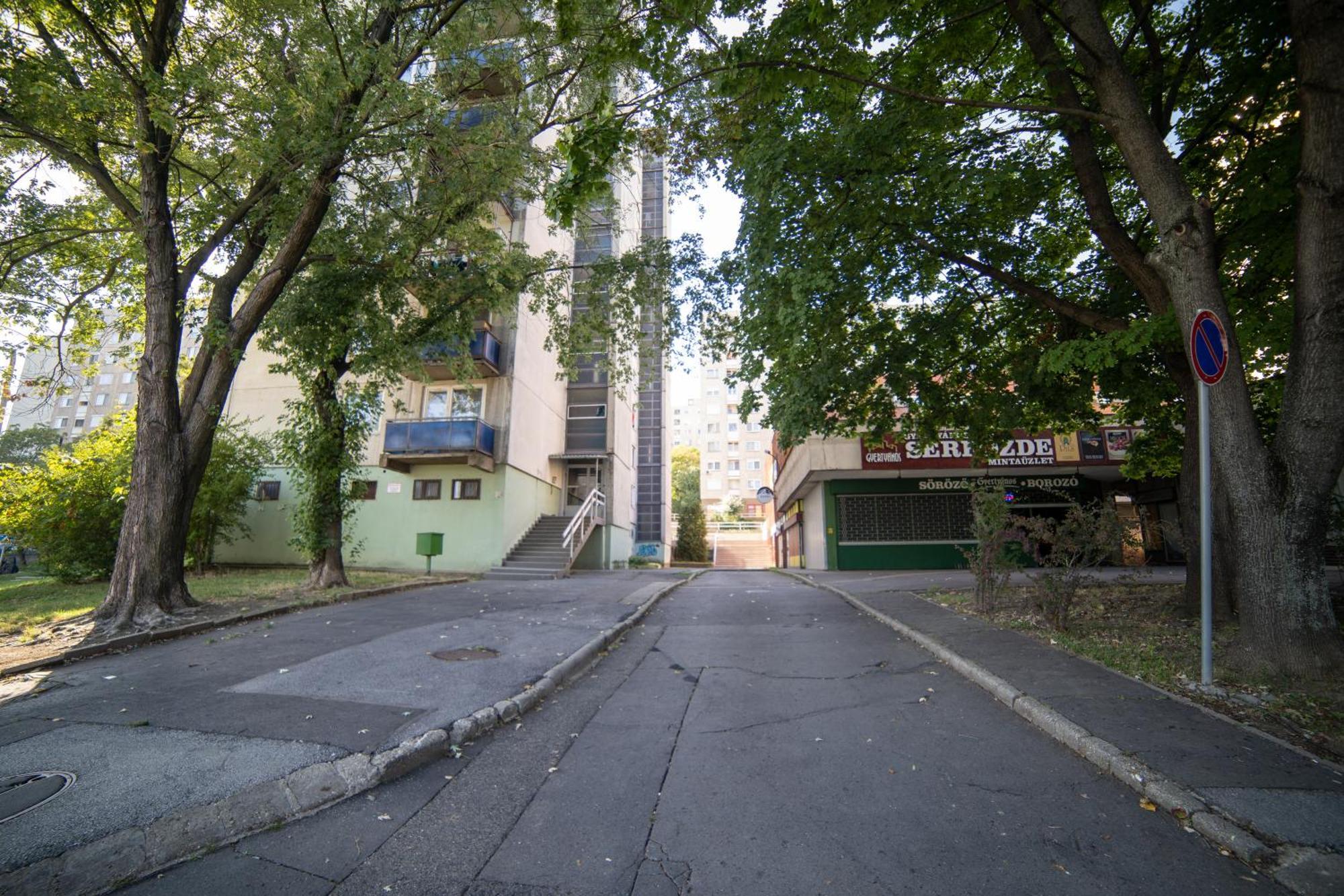 Comfort 18 - Best Family Layout- Balcony & Parking Miskolc Kültér fotó